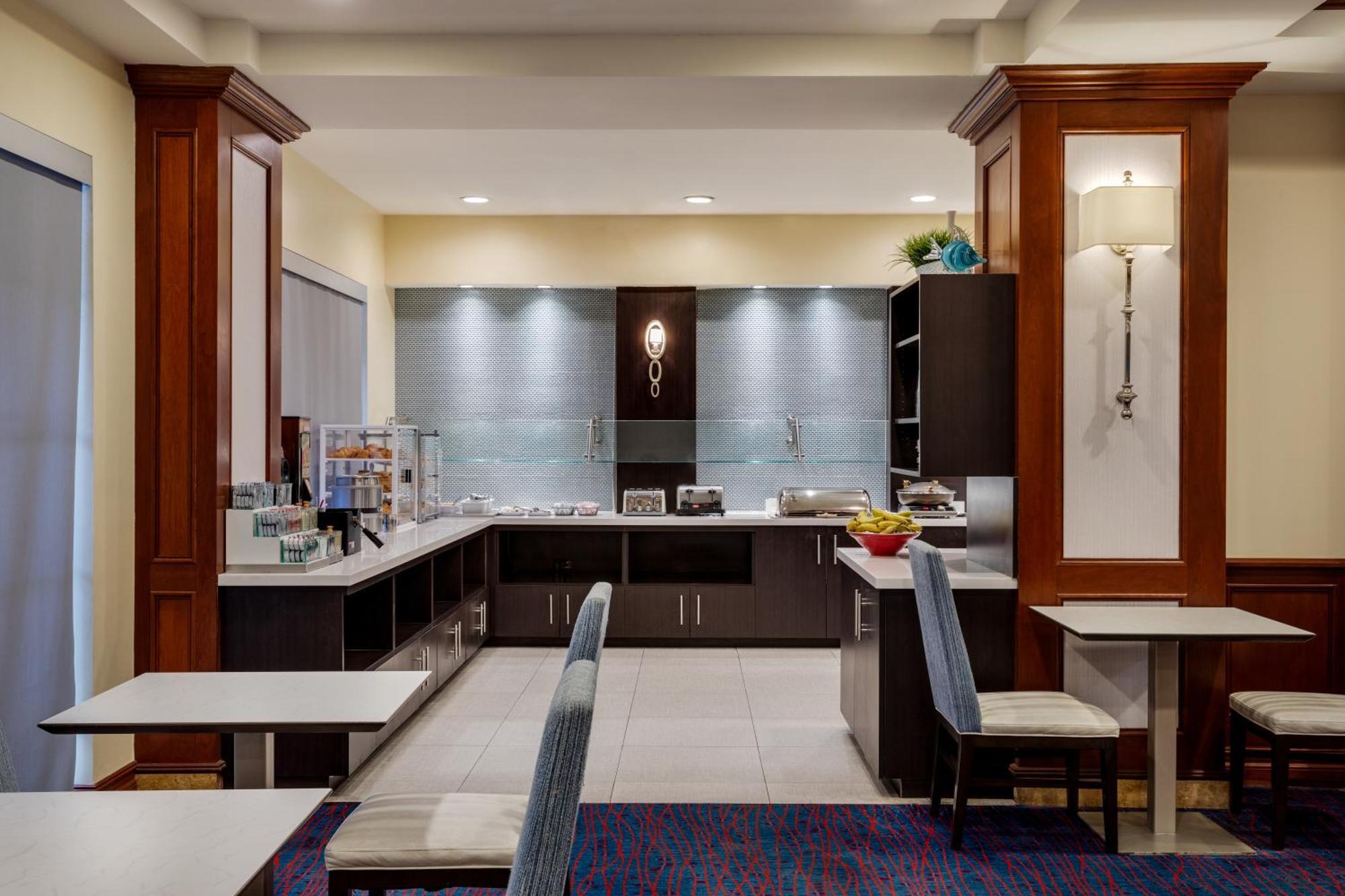 The Atlantic Suites On The Ave ديلراي بيتش المظهر الخارجي الصورة