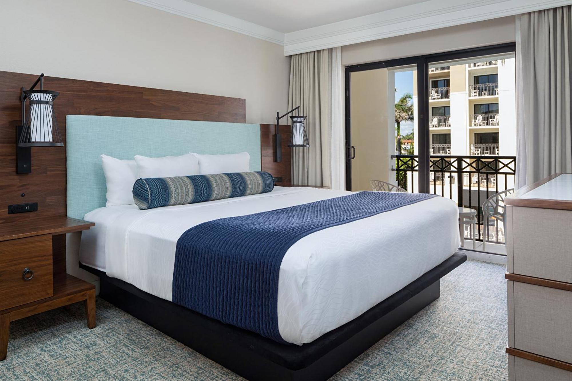 The Atlantic Suites On The Ave ديلراي بيتش المظهر الخارجي الصورة