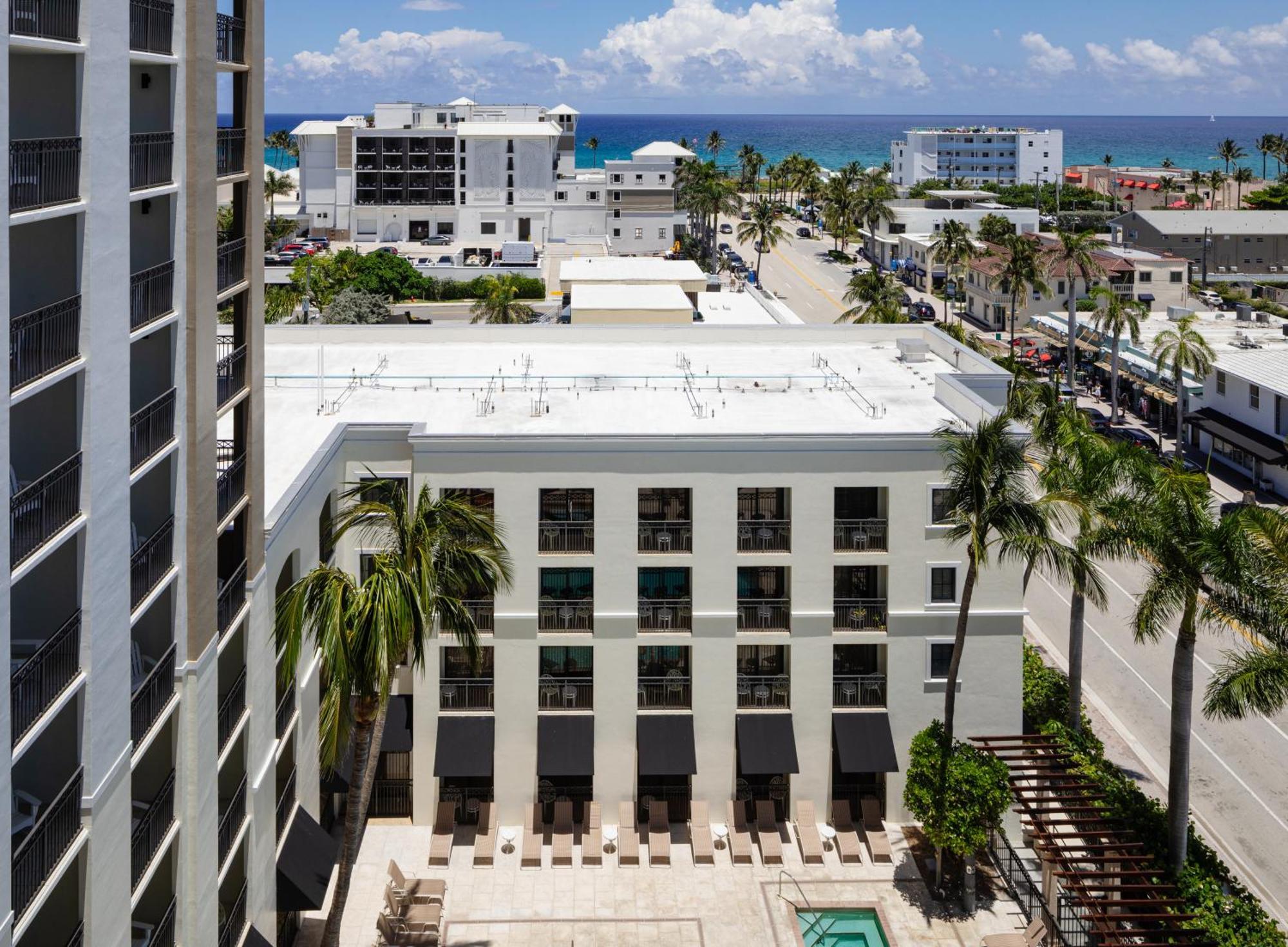 The Atlantic Suites On The Ave ديلراي بيتش المظهر الخارجي الصورة