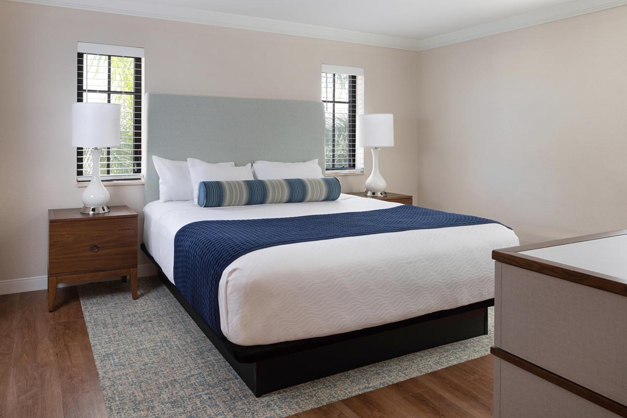 The Atlantic Suites On The Ave ديلراي بيتش المظهر الخارجي الصورة