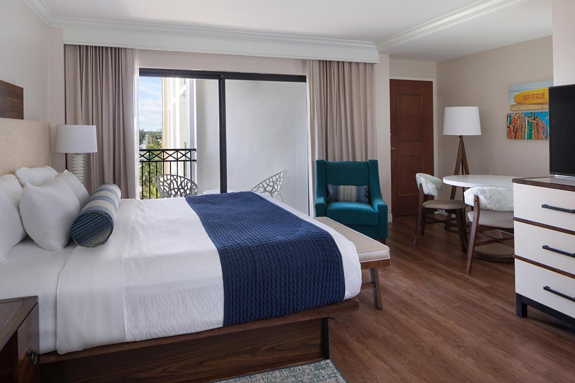 The Atlantic Suites On The Ave ديلراي بيتش المظهر الخارجي الصورة
