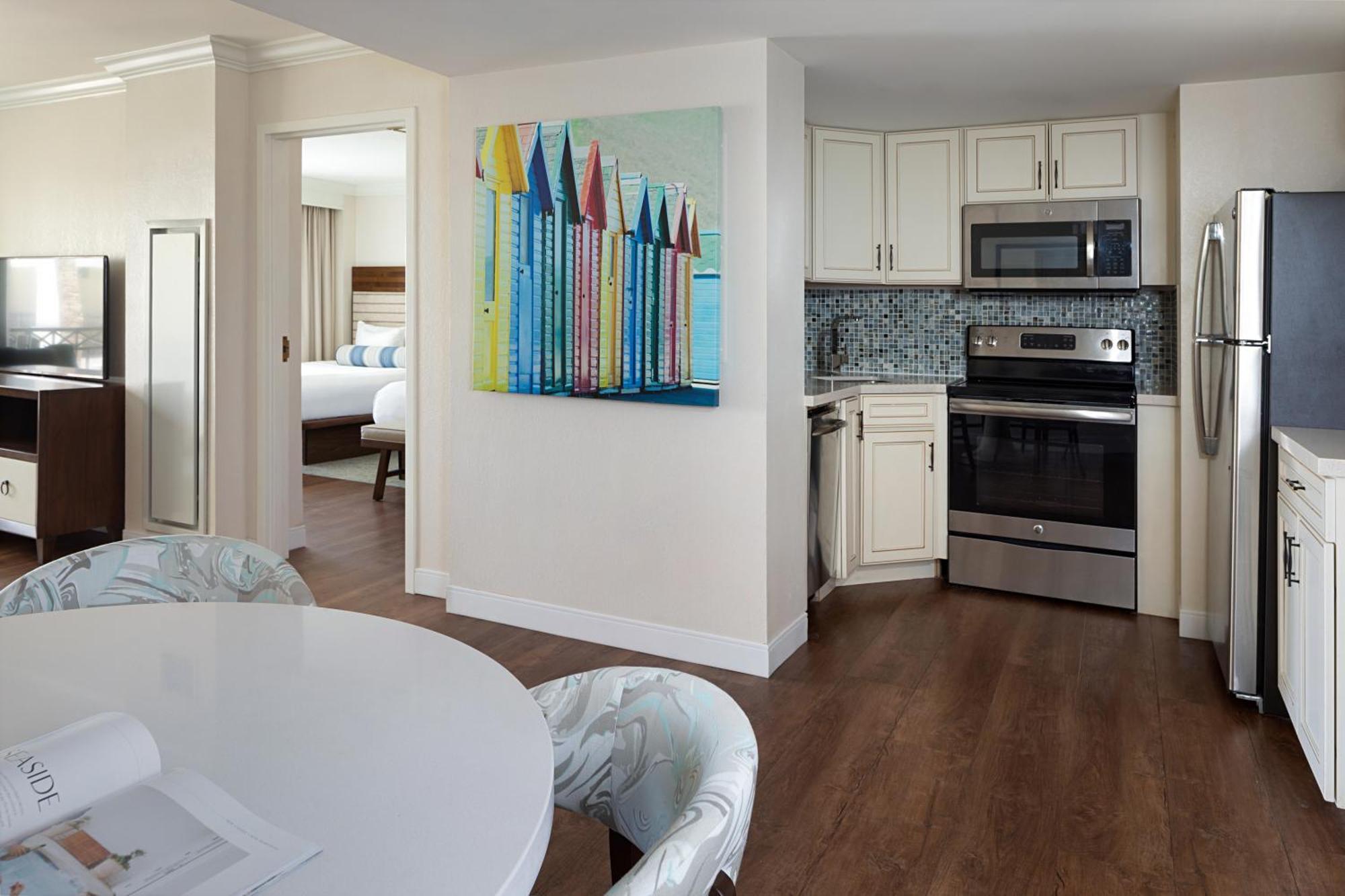 The Atlantic Suites On The Ave ديلراي بيتش المظهر الخارجي الصورة
