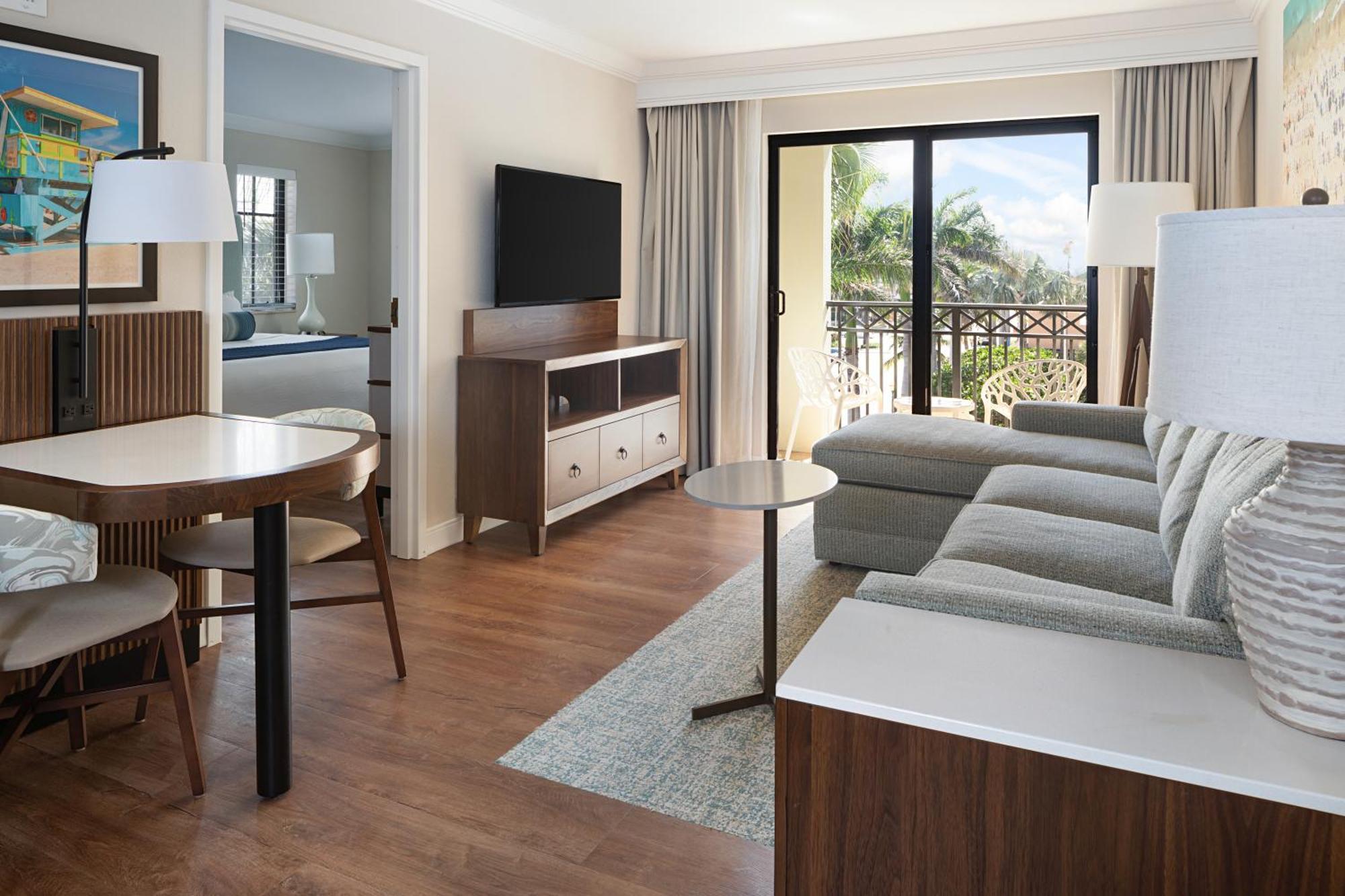 The Atlantic Suites On The Ave ديلراي بيتش المظهر الخارجي الصورة